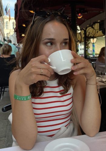 24FCC8C3-6574-4DD7-939E-D005F164365E