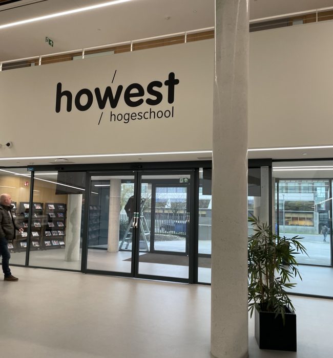 Entrance of the campus building at "Howest"